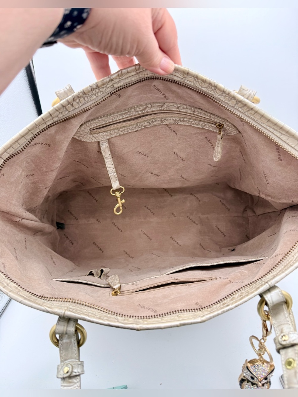 Brahmin Melbourne Croc Embossed Leather Tote Bag Linen Cream Gold - Picture 6 of 13